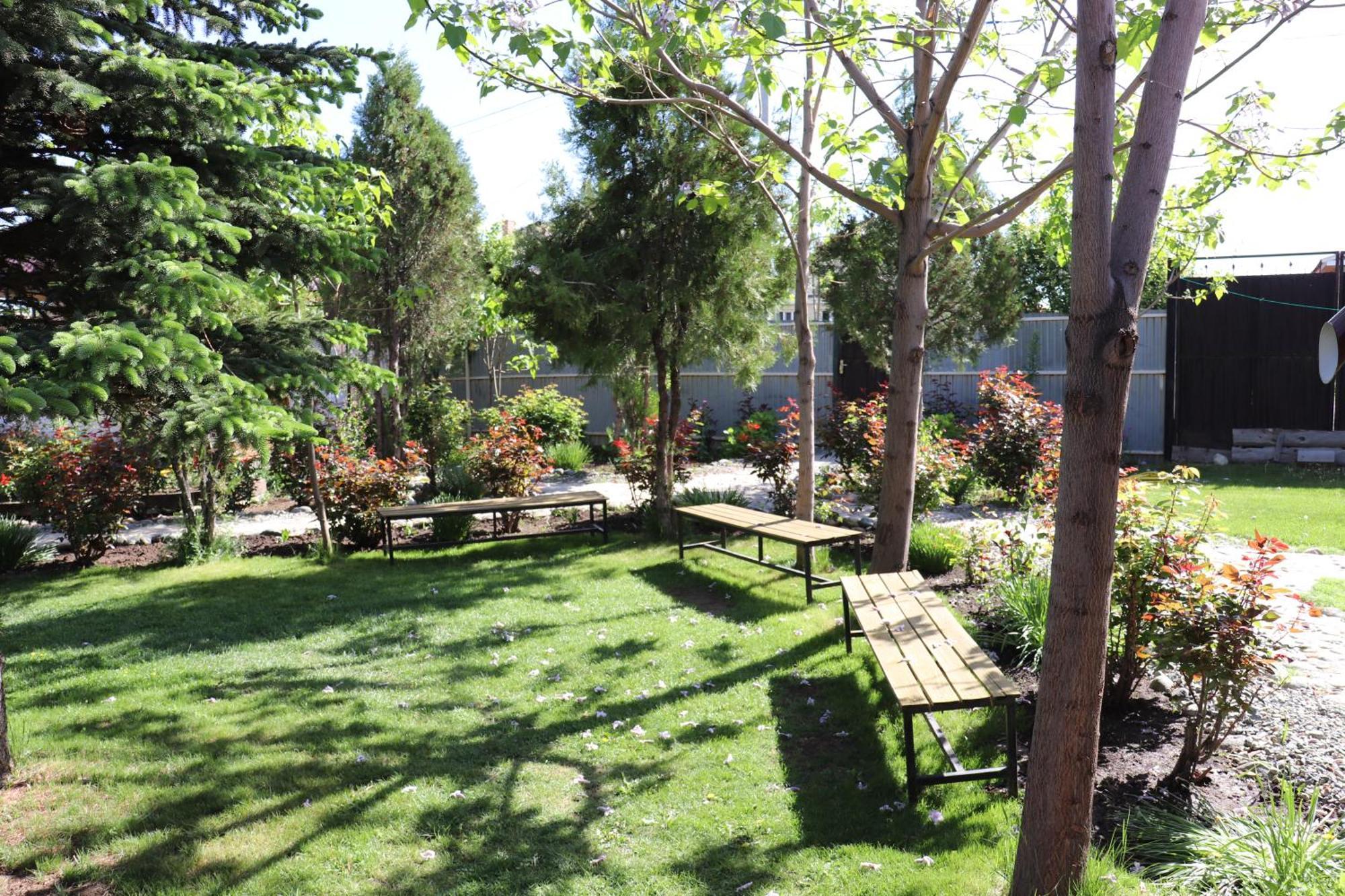 Happy Nomads Yurts & Hostel Karakol Dış mekan fotoğraf